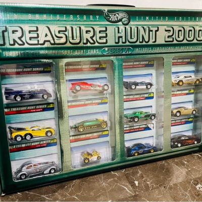 Mattel Hot Wheels Treasure Hunt 2000