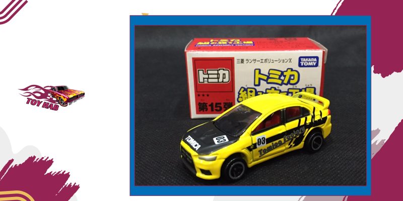Cận cảnh nước sơn và đường nét tinh xảo của Tomica Evo.