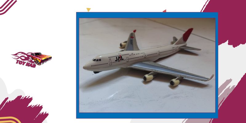 Tomica Airplane Japan Airlines cho dân sưu tầm